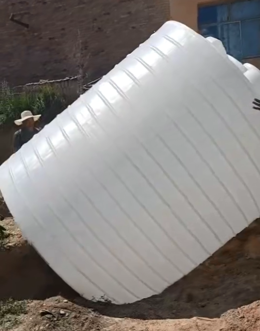 PE通渭塑料大桶批量交付案例：满足多行业储运需求的可靠容器方案